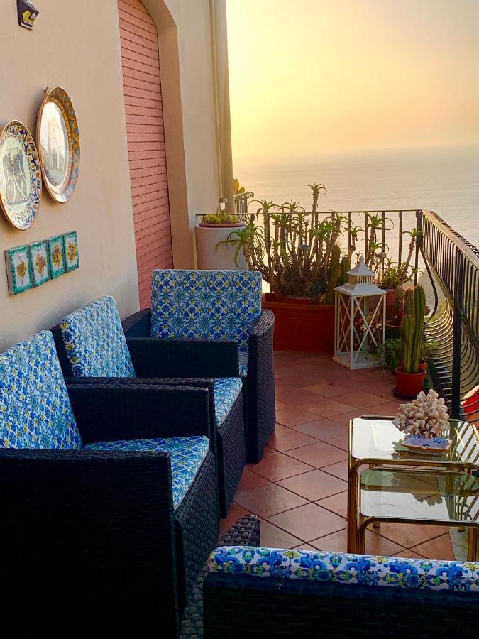 Sun Sky Sea Suite ตาออร์มินา ภายนอก รูปภาพ